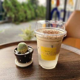 โคโคนัทลาเต้