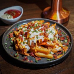 BACON AND CHEESE BETTER FRIES