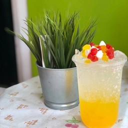 น้ำส้มโซดา