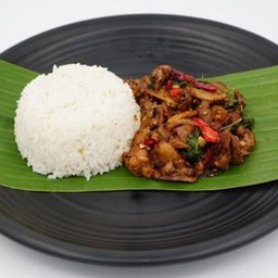 ข้าวกระเพราเป็ดย่าง