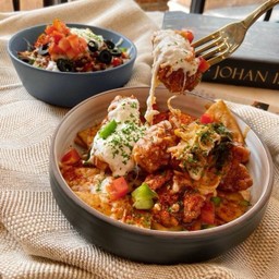 SPICY KOREAN CHICKEN NACHO