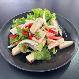 ยำหมูยอ