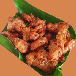 หมูทอดวัยเด็ก (กับข้าว)