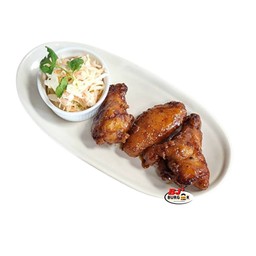 Soy Garlic Crispy Wings 3 PC  ไก่ทอด ซอยการ์ลิก