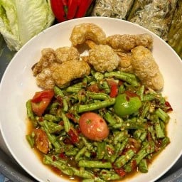 ก๋วยเตี๋ยวหมูตุ๋นเป็ดตุ๋น