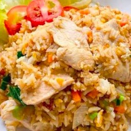 ข้าวผัดไก่