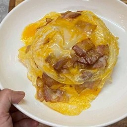 ไข่ข้นเบคอน