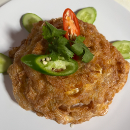 ไข่เจียวหมูสับราดข้าว