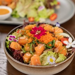 SPICY SALMON SALAD
