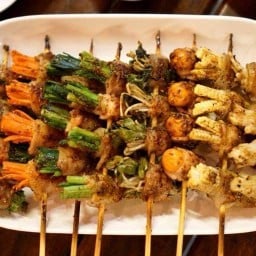 หม่าล่าหน้าวัด(ศรีบุญเรือง) หม่าล่าหน้าวัด บายขี้เหล้าหน้าวัด