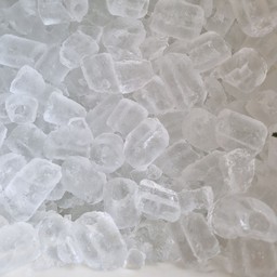 น้ำเเข็ง