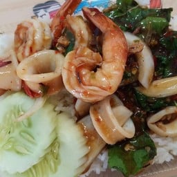 ข้าวกระเพราะทะเล