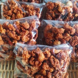 นํ้าเต้าหู้เจ๊ทิพย์ ตลาดท่าตูม