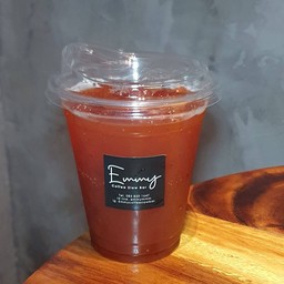 Iced Thai tea (Cha dum yen)