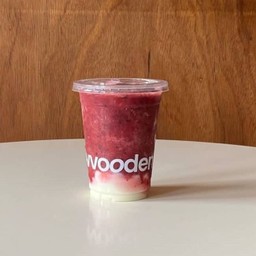Mixed berry yogurt 