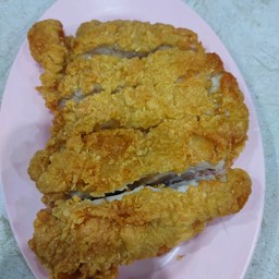 สะโพกไก่ทอด.