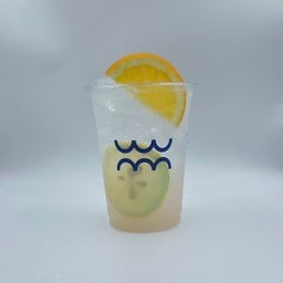 Lychee Soda ( ลิ้นจี่โซดา )