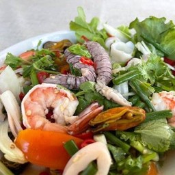 ยำทะเลรวมม