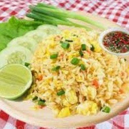 ข้าวผัดหมู
