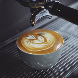 Latte (HOT)