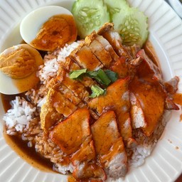 ข้าวหมูแดงหมูกรอบพิเศษ