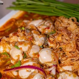 [อร่อยซ่ากับโค้ก] ยำหอยนางรม +  โค้ก ออริจินัล (ขวด)