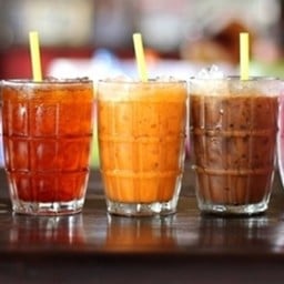 หนุ่มคอฟฟี่ ตลาดสี่แยกศรีบุญเรือง