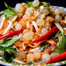 ยำไข่ปลาเรียวเซียว แซ่บมาก