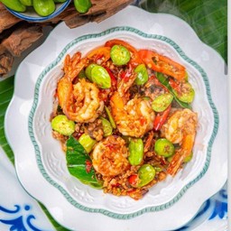 ผัดสะตอกุ้งสด