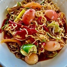 ตำเส้นมาม่า