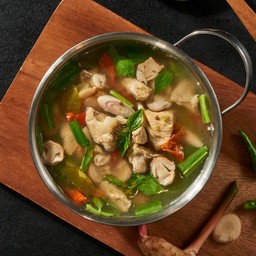 ต้มแซ่บซี่โครงอ่อน (ถ้วย)