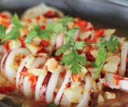 หมึกไข่นึ่งมะนาว