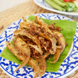 ปลาเนื้ออ่อนทอดขมิ้น