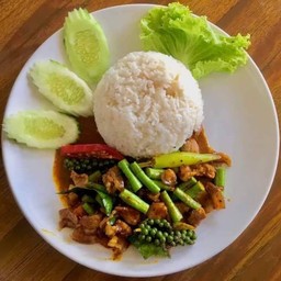 กระเพราเนื้อ
