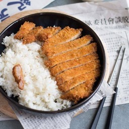 ไก่คลุกฝุ่น