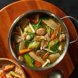 แกงหน่อไม้ใบย่านาง