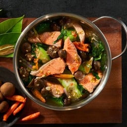 แกงเห็ดเผาะ (แซลมอน)