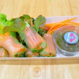 สลัดโรลแซลม่อน