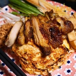 ผัดไทยไก่ย่าง