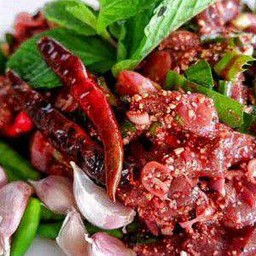 ก้อยเนื้อ /ไม่ขม