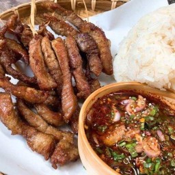 หิวมาก โดยจุรีพร อาหารเพื่อสุขภาพ มีนบุรี