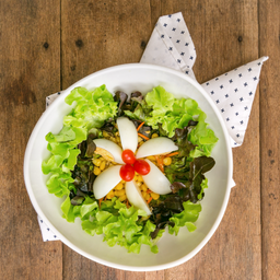 สลัดไข่ต้ม