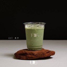 UJI Aki (cold latte)