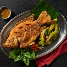 ปลาทับทิมทอดมั่ว