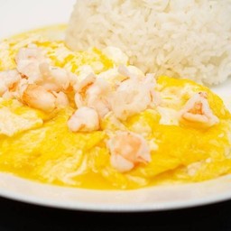 ข้าวหน้าไข่ยู่ยี่