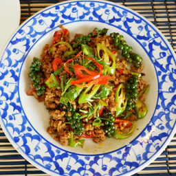 คั่วกลิ้งหมูสับ