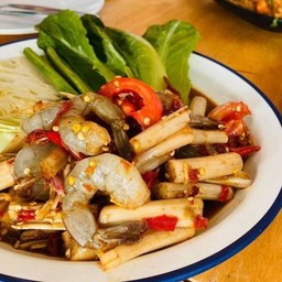 ตำไหลบัวกุ้งสด