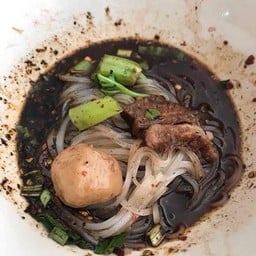 ก๋วยเตี๋ยวเรือ เนื้อ