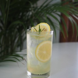 Honey lemon soda
