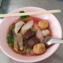 ก๋วยเตี๋ยวเย็นตาโฟพิเศษ.